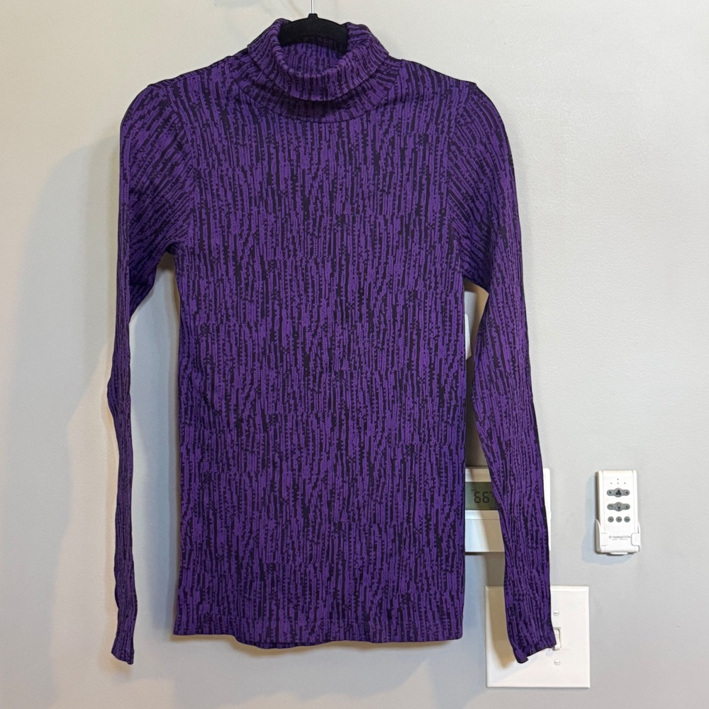 Athleta Flurry Elemental Turtleneck Purple Black Seamless Active Top Small‎ NEW